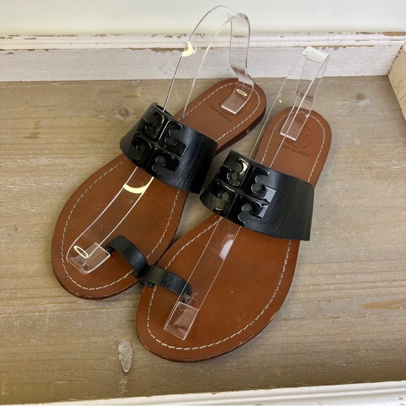 Tory Burch Lowell Black Leather Toe Ring Sandals 7.5M Logo Strap Flat Slide Shoe - Picture 1 of 12